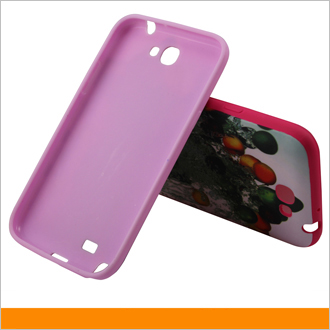 液態(tài)和普通硅膠手機(jī)殼有啥不一樣